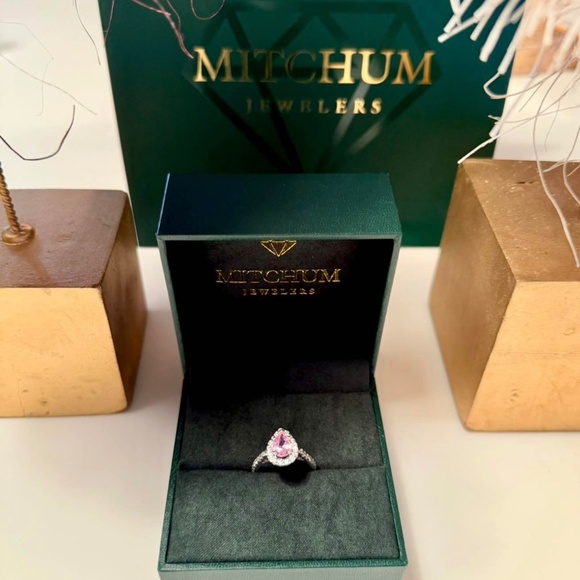 1.17ct Pink Sapphire and Diamond Ring, 14KT white gold. Size 5.5.